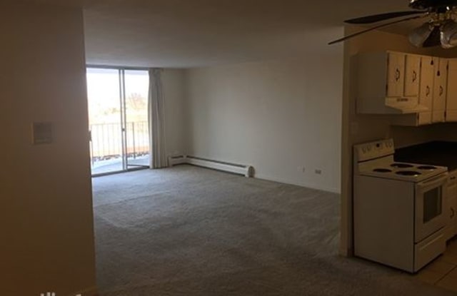 7801 W 35th Ave 205 - 7801 West 35th Avenue, Wheat Ridge, CO 80033
