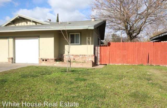 7733 Loucreta Dr Gallery 2