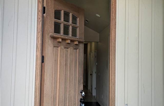 4001 SW Capstone Avenue Gallery 2