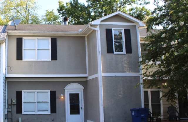 2 bed, 1.5 bath townhome in Helena with fenced yard photos photos 2 bed, 1.5 bath townhome in Helena with fenced yard photos photos