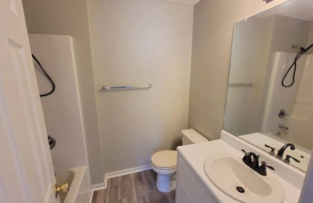 4731 Brookwood Drive Gallery 2