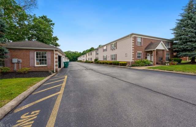 11541 Riverview Court Gallery 4