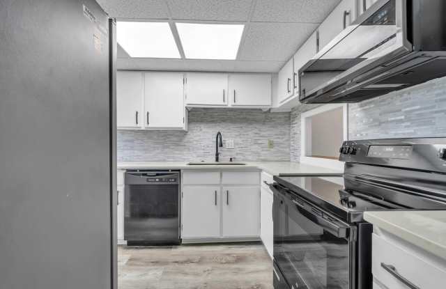 3857 Indian Trail Gallery 4
