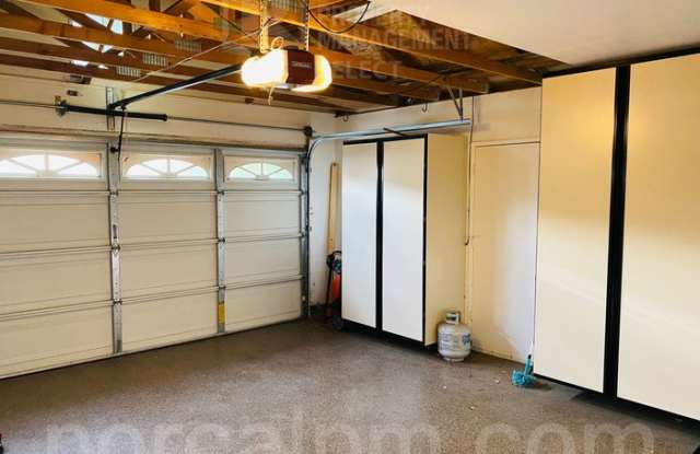 1633 Highland Circle Gallery 4