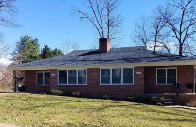 1707 BURNLEY AVE photos photos