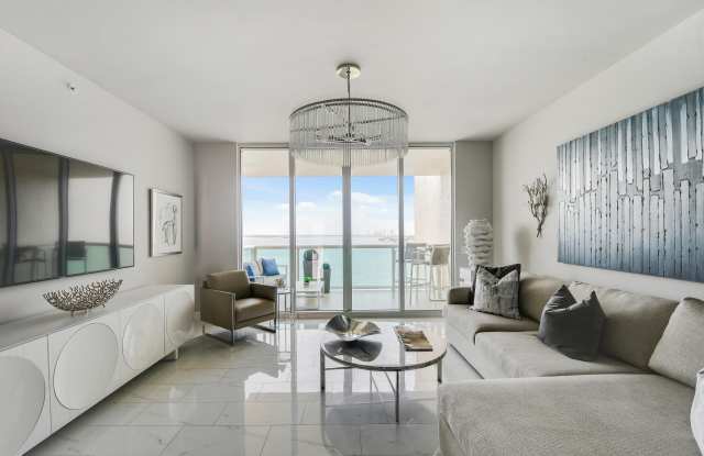 2650 Lake Shore Drive photos photos