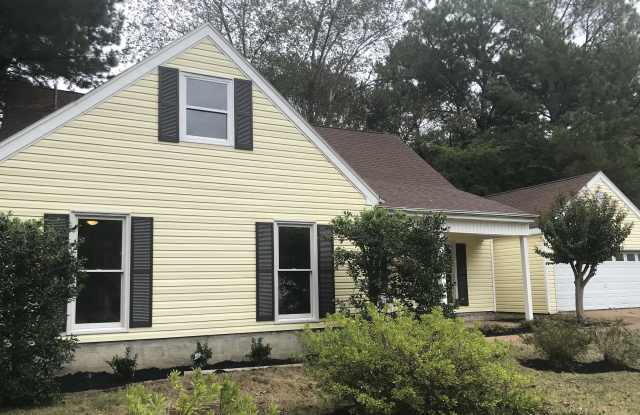 7028 Ashaway Cv Gallery 2
