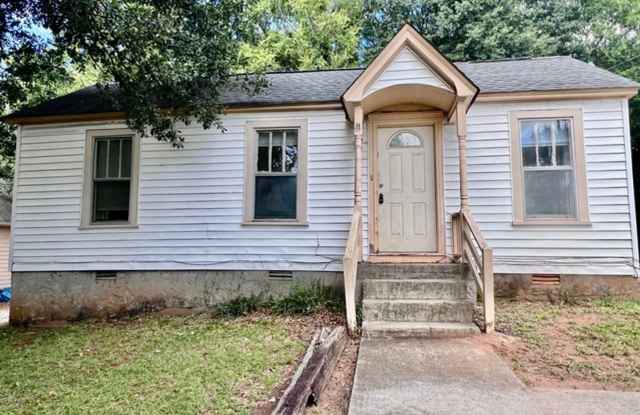 145 HERRING l 3 BED, 2 BATH Gallery 1