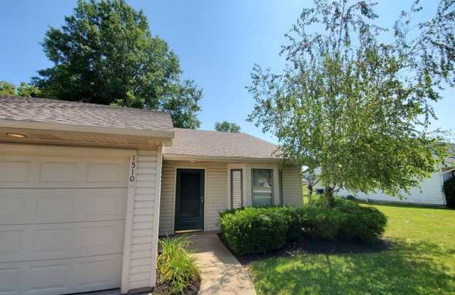 1510 Flagstone Dr photos photos