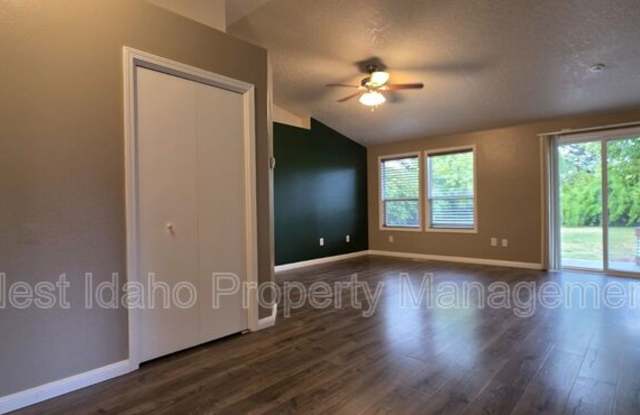 3654 East Wormwood Court Gallery 3