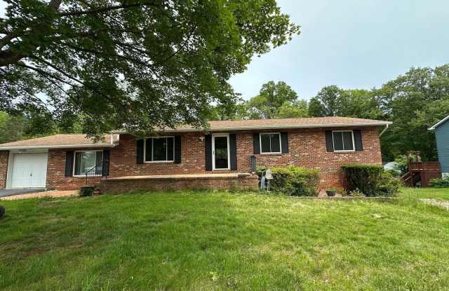 6476 LANCASTER DR photos photos