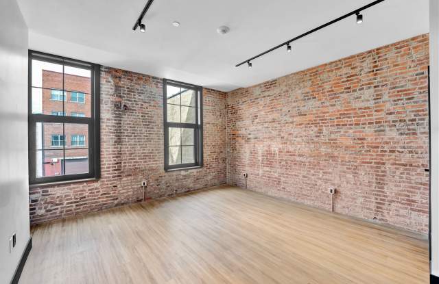 115 Penn Ave - 115 Penn Avenue, Scranton, PA 18503