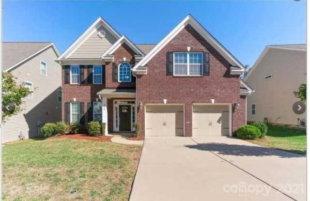 6126 Trailwater Road - 6126 Trailwater Road, Charlotte, NC 28278