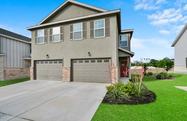 **2 Weeks Free!** Beautiful 3 Bedroom Duplex in New Braunfels – Modern Finishes  Great Layout! photos photos