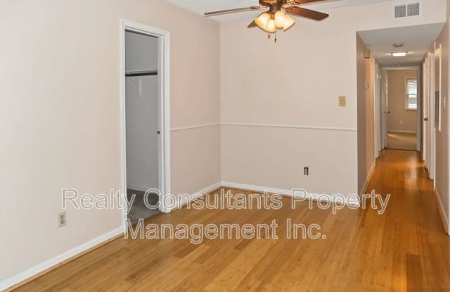 4610 Lawndale Drive Gallery 4