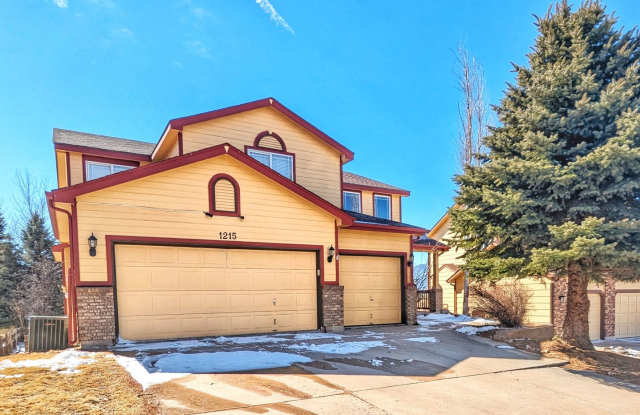 5 Bedroom Single Family Home photos photos