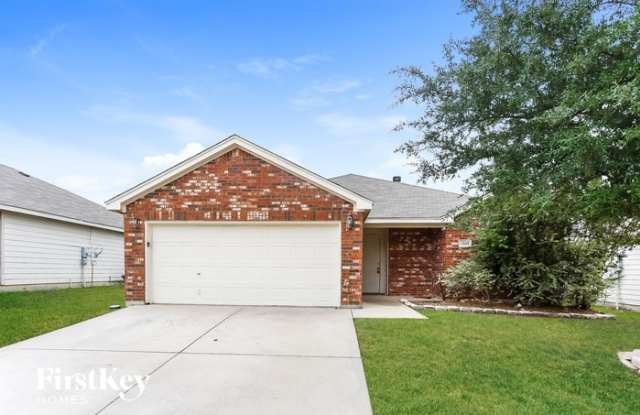 1049 Castle Top Drive - 1049 Castle Top Drive, Fort Worth, TX 76052