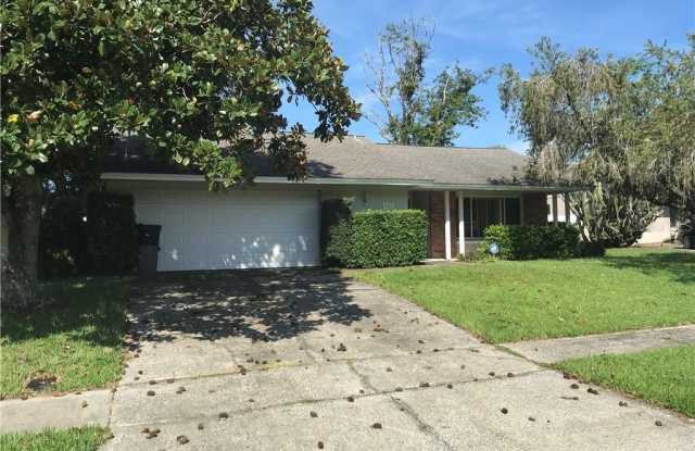 852 WOODSIDE ROAD photos photos