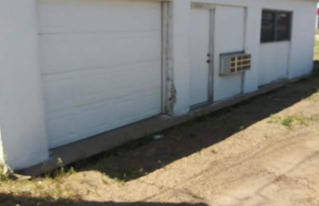806 Cedar - 806 N Cedar St, Borger, TX 79007