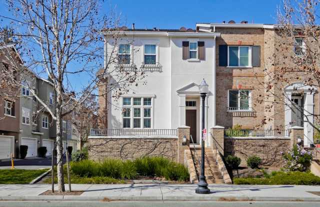 Wow! What a Great Home! Available Now! photos photos