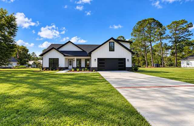 NEW CONSTRUCTION HOME FOR RENT IN WAYNE TERRACE! Gallery 1