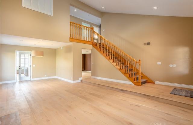 1704 Redgate Circle Gallery 4
