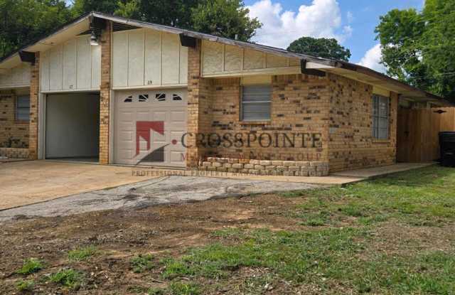 Coming Soon! Cozy 3 Bedroom Unit! photos photos