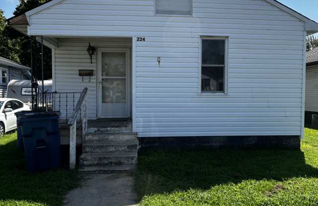 224 Lincoln Ave Gallery 4