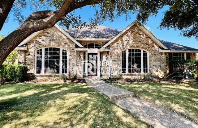 Spacious Cul-De-Sac House in Coppell ISD! **Enjoy Low Move-In Costs with an option to pay Monthly Fee in lieu of Security Deposit** - 504 Compton Court, Coppell, TX 75019