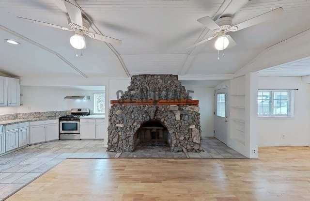 Coming Soon: Adorable 2Bd 2Ba Home in Silverado Canyon Gallery 4