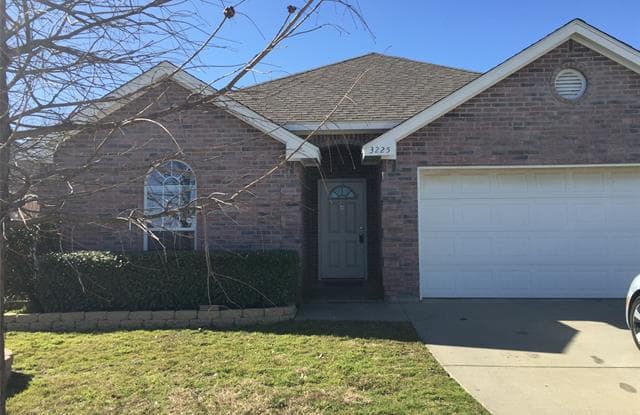 3225 Light Pointe Drive - 3225 Light Point Dr, Dallas, TX 75228