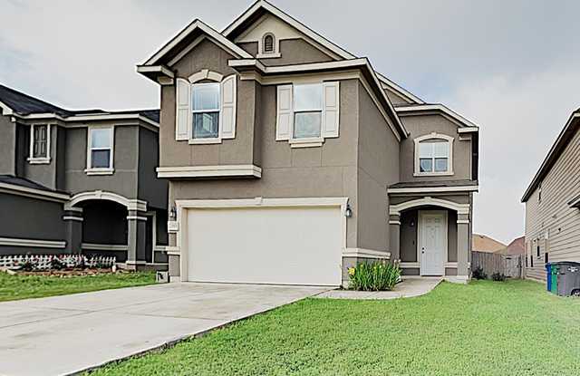 7355 AZALEA SQ - 7355 Azalea Square, San Antonio, TX 78218