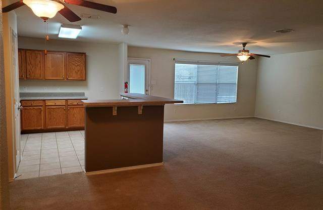 7421 Lazy Spur Boulevard Gallery 3