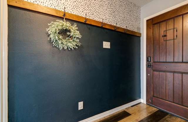 1221 Elmo Lane Gallery 3