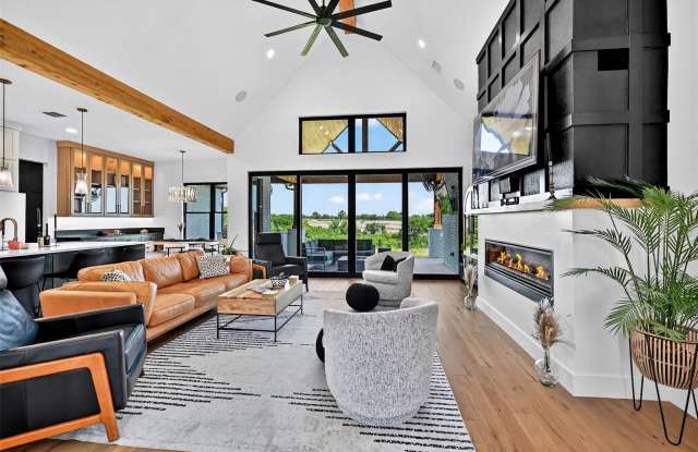 2028 Fox Bend Trace Gallery 4