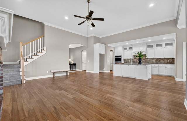 4104 SW Hollyhock Street Gallery 3