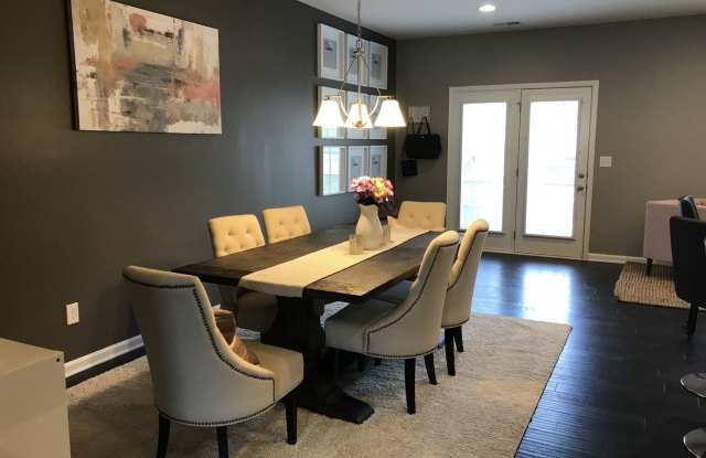 1637 Fleetwood Dr Gallery 3