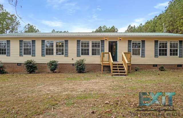 Beautiful Fully Renovated 3 Bed 2 Bath Home - 945 South Hill Road, Lunenburg County, VA 23944