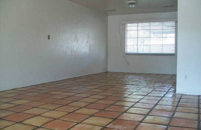 **Spacious 4 Bedroom Home in the Heart of Tempe!** Gallery 3