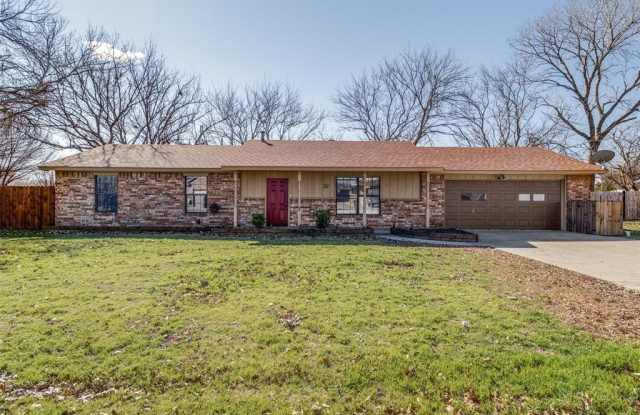 311 W Fern Street photos photos