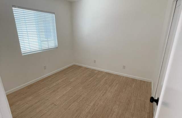 1640 Sherman Pl Gallery 4