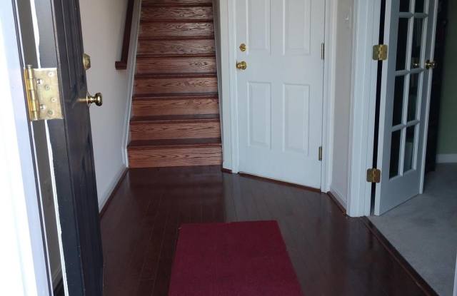 5627 LANIER Avenue Gallery 2