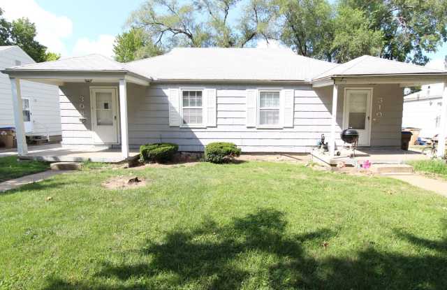 One Bedroom Duplex in North Kansas City photos photos