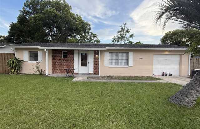 2432 GREENWOOD STREET photos photos