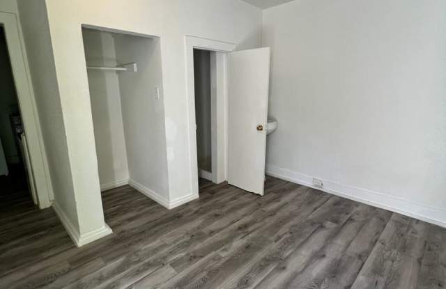 Cozy 1 Bed | 1 Bath Retreat — Available Now! photos photos
