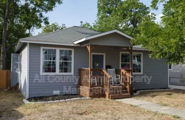 1031 Gramercy Pl photos photos