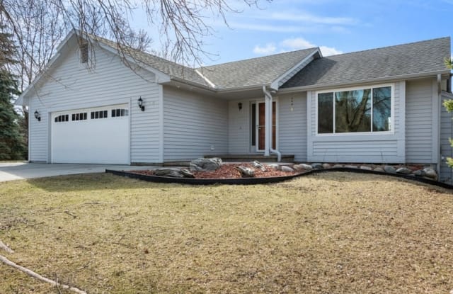 889 Woodridge Drive South - 889 Woodridge Drive South, Chaska, MN 55318