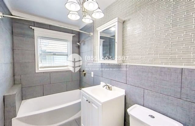 3691 S Victoria Ave - 3691 South Victoria Avenue, Los Angeles, CA 90016