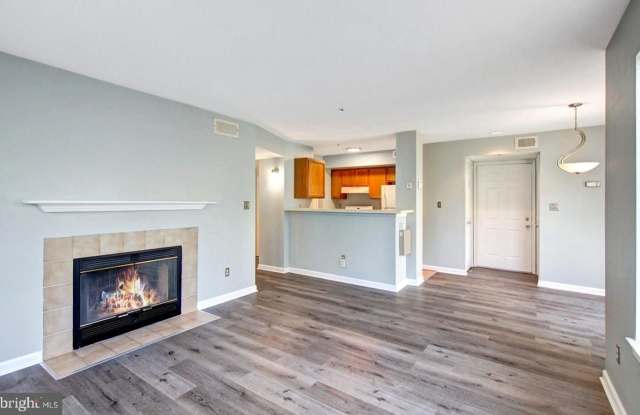 14002 LORD MARLBOROUGH PLACE photos photos
