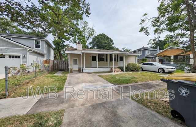 4553 Astral St photos photos